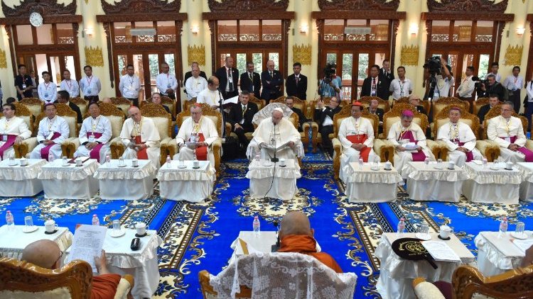 Papa Francisco Supremo Consejo de los Monjes Budistas Sangha Maha Nayaka viaje apostólico Myanmar