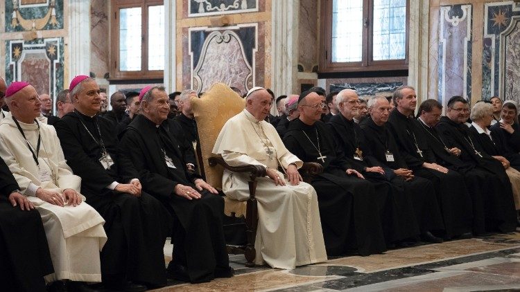 Popiežius su benediktinais