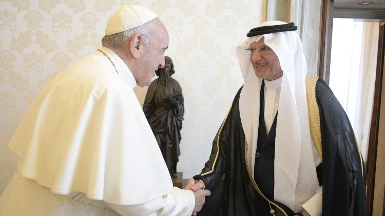 Papież Franciszek i Youssef A. Al Othaimeen