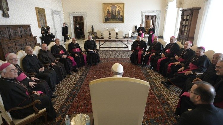 Konferencija latinskih biskupa iz područja arapskih zemalja u audijenciji kod pape Franje (ožujak 2018.)