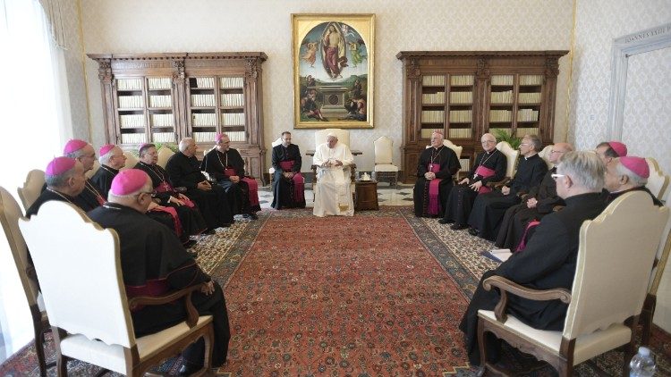 Die Bischöfe aus der arabischen Region bei Papst Franziskus