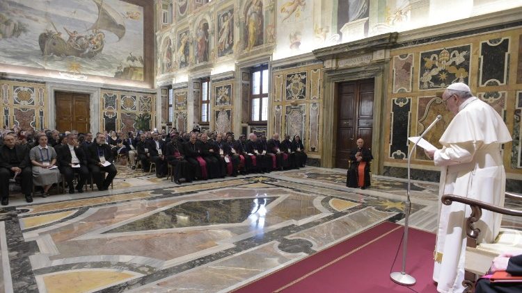 Papež Frančišek je 1. junija 2018 sprejel v avdienco narodne direktorje Papeževih misijonskih družb.