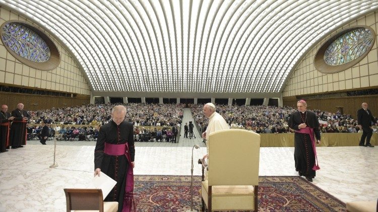 Le Pape lors de son audience générale en salle Paul VI du Vatican, le 7 février 2018.