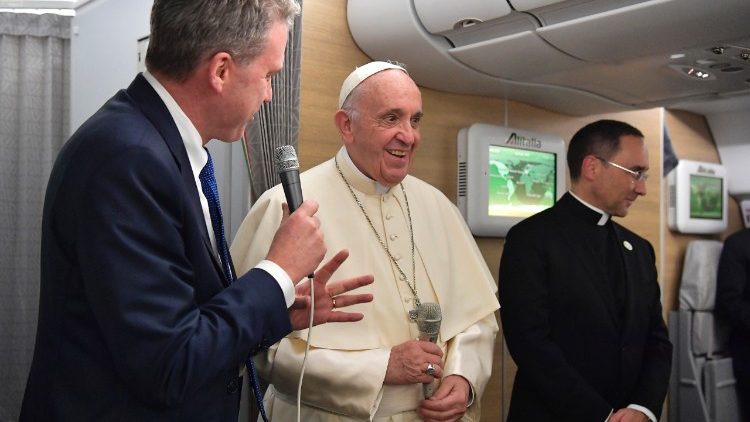 Pope Francis during an inflight press conference (archive photo)
