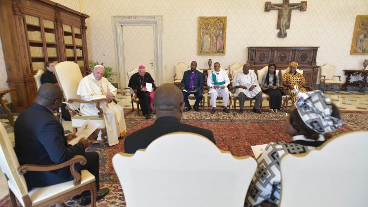 2018-06-23 Папа приймає делегацію  African Instituted Churches