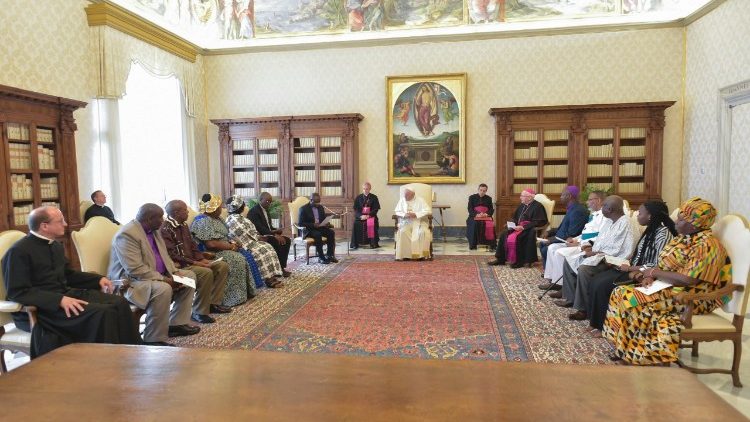 Папа Франциск на аудиенцията за “African Instituded Churches