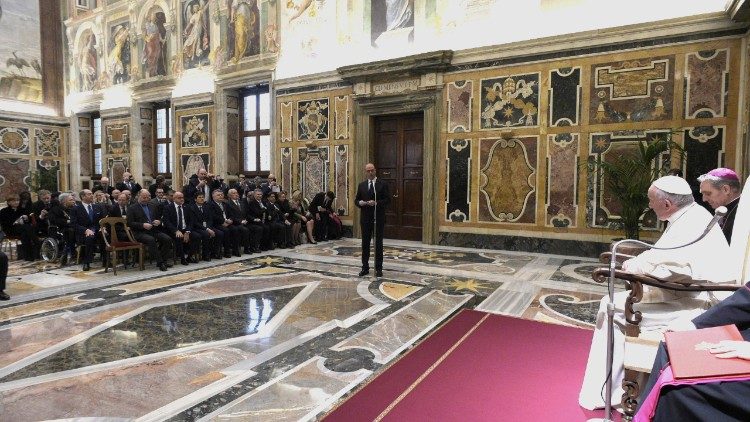 Audiencia del Papa a los participantes en la Conferencia Internacional de Roma contra el antisemitismo