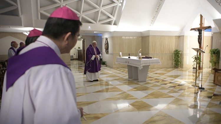 Le Pape a célébré la messe le 8 mars en compagnie des évêques du Vietnam