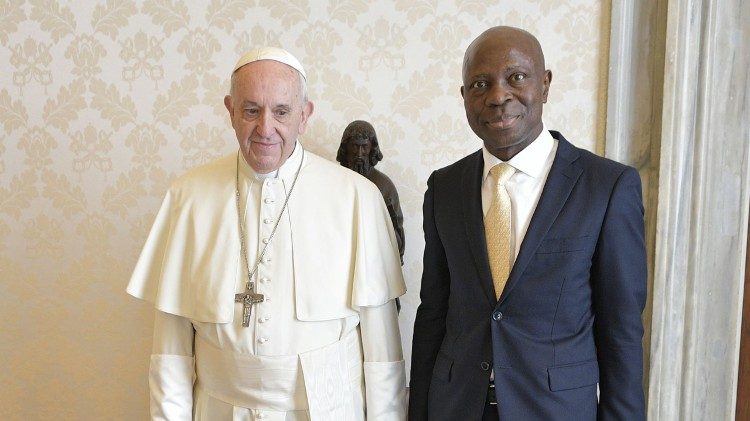 Påven tog emot IFAD:s ordförande Gilbert F. Houngbo januari 2018