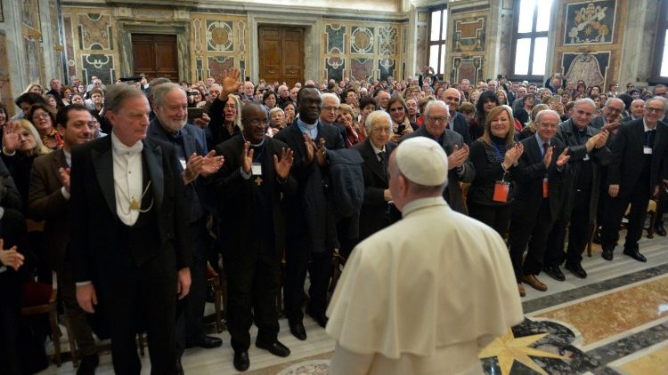 Il Papa con l' Associazione Italiana Maestri Cattolici