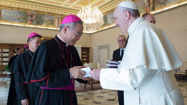 Chinese bishops who came to meet Pope Francis