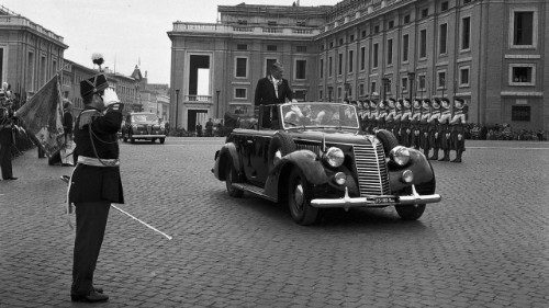 En images, les visites des présidents français au Vatican