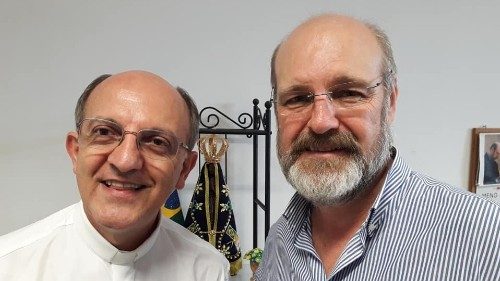 Padre Renato comenta "Gaudete et Exsultate!"               