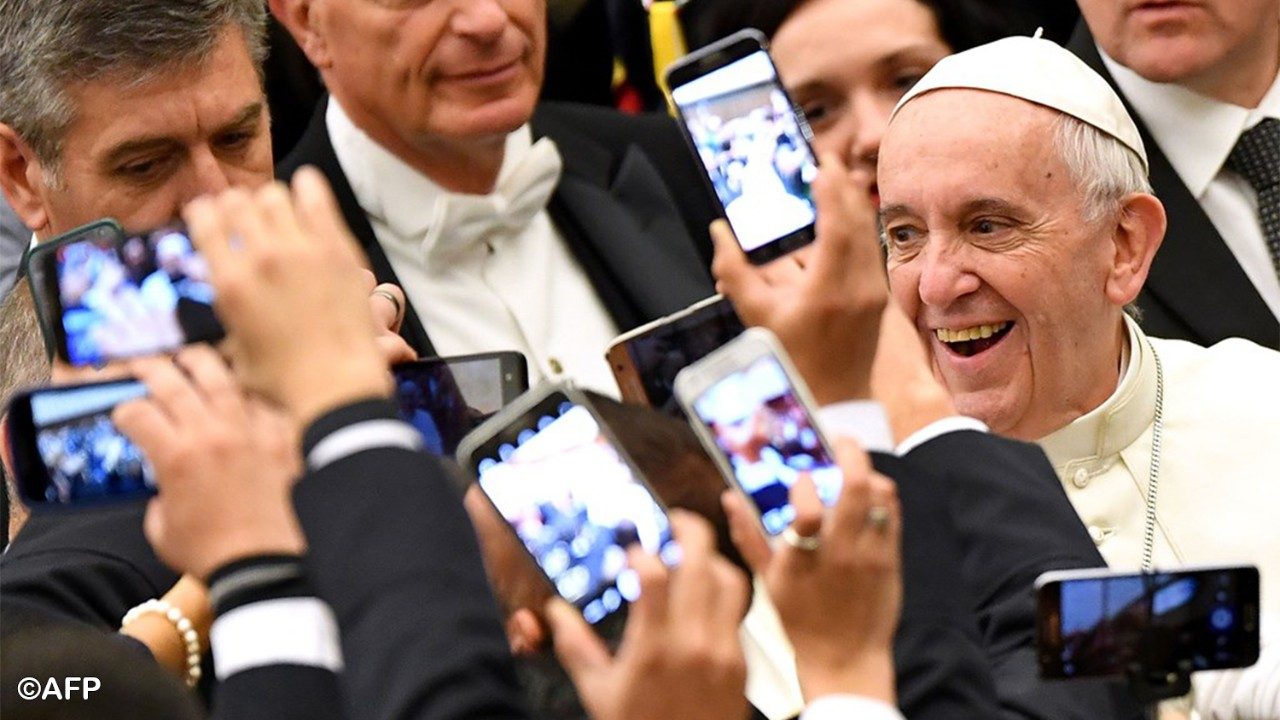 Spadaro: Papež se dotazuje na komunikovatelnost křesťanství