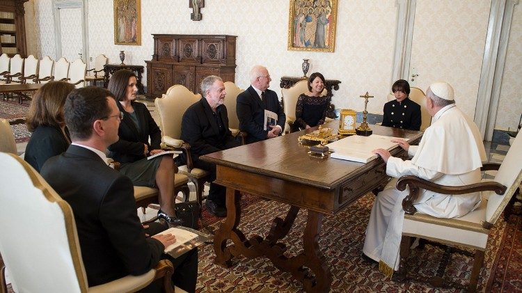 Papež Frančišek je 17. marca 2017 sprejel v avdienco delegacijo Katoliških teoloških etikov v svetovni Cerkvi (CTEWC).
