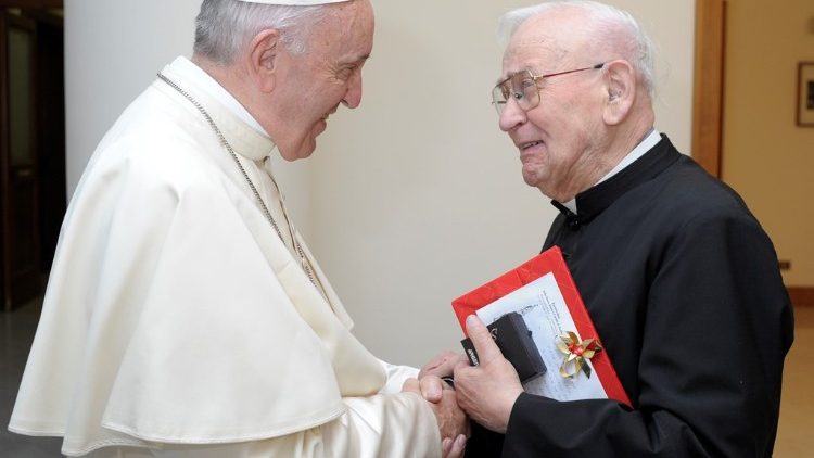 Папа Франциск з отцем Веціо Солдані 