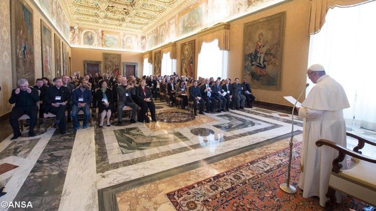 Papa Francisco audiencia  Asamblea Internacional de la Confederación Unión Apostólica del Clero (UAC), Vaticano