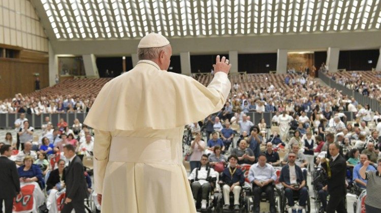 Audience du Pape aux membres de l'Union italienne de lutte contre la dystrophie musculaire, le 2 juin 2018.