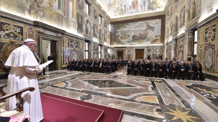 Audiência do Papa Francisco aos dirigentes e funcionários dos Correios Italianos