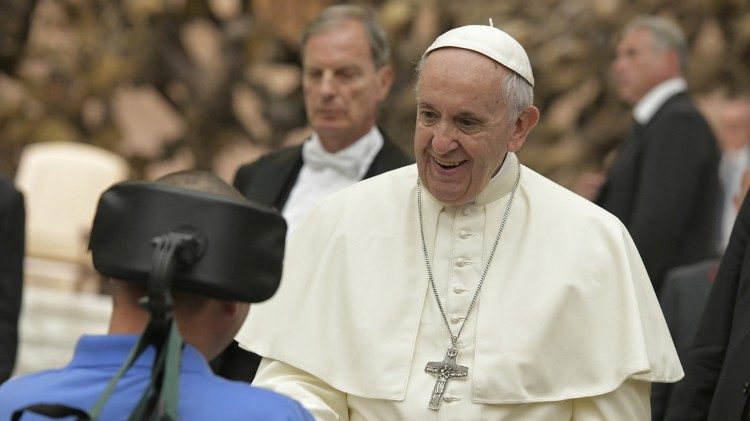 Papst Franziskus bei der Audienz mit Muskelschwund-Patienten an diesem Samstag