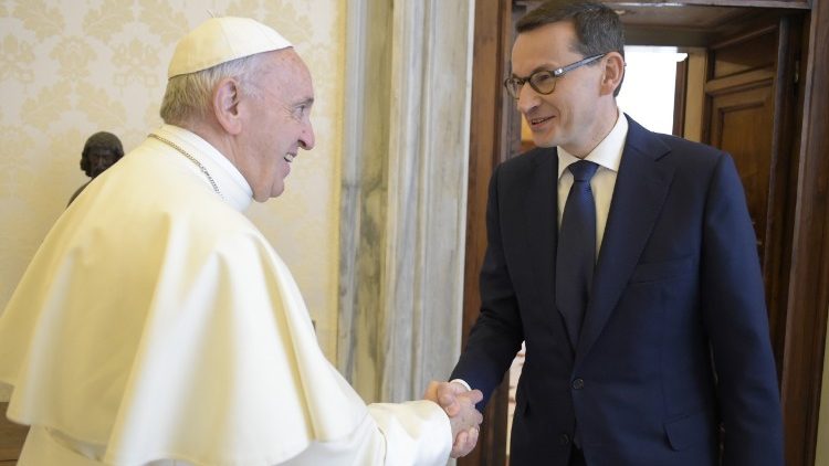 Papa FrancIsco recebe o Primeiro-ministro da Polônia Mateusz Morawiecki