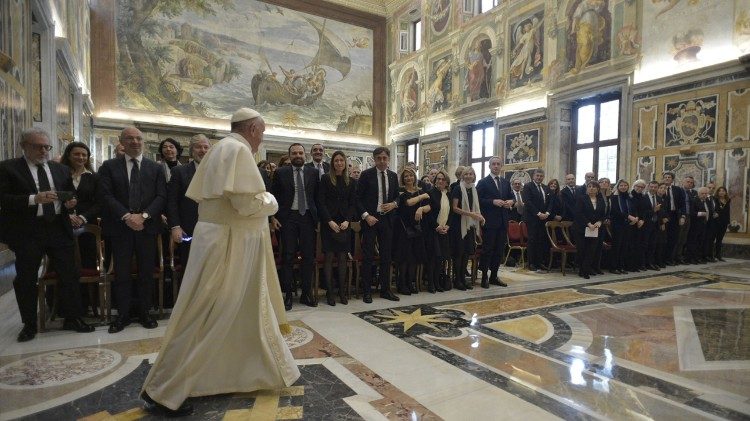 Le Pape recevant le personnel de la Poste italienne, le 10 février 2018.