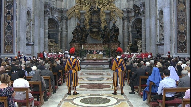 La messe des obsèques du cardinal Jean-Louis Tauran s'est tenue en la basilique Saint-Pierre, jeudi 12 juillet 2018.