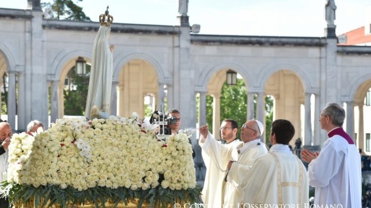 Popiežius Pranciškus Fatimoje 2017 m. gegužės 13 d.