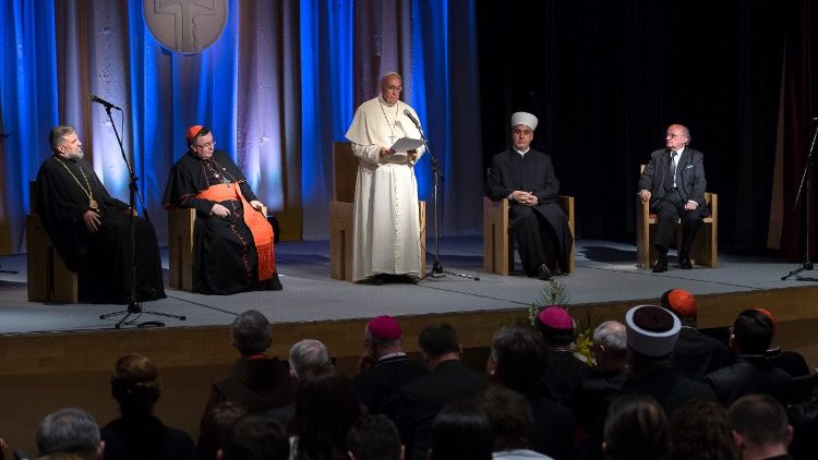 SARAJEVO giugno 2015 incontro ecumenico interreligioso.jpg