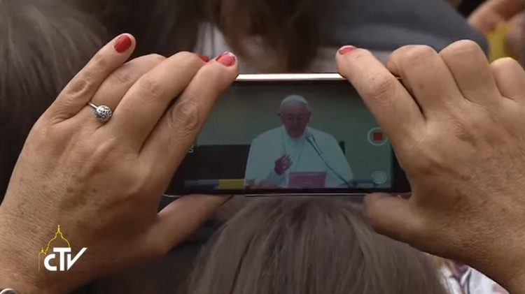 Le Pape François s'est adressé aux jeunes canadiens en vidéo