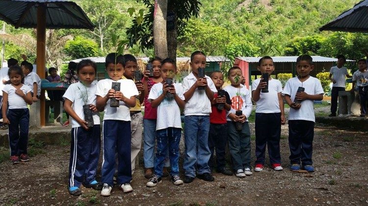 Los 20 años de Honduras Crecimiento