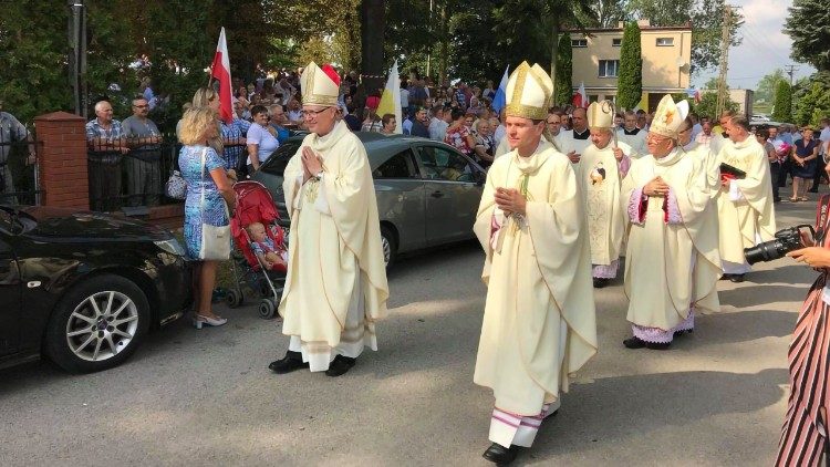 Uroczystości Jubileuszu 450-lecia śmierci św. Stanisłwa Kostki w Rostkowie