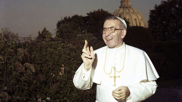 Pápež Ján Pavol I. vo Vatikánskych záhradách (1978)