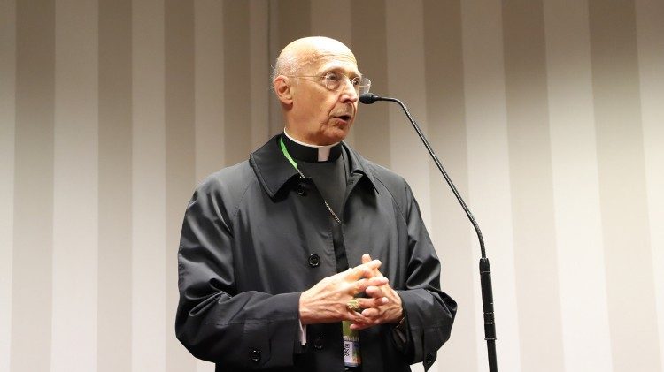 Le cardinal Angelo Bagnasco, président du CCEE