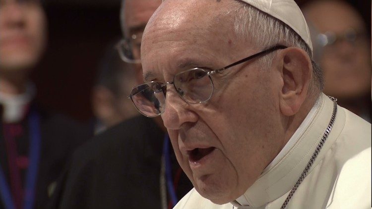 2018.08.25 Papa Francesco - Dublino - Visita alla Pro-Cattedrale 12.jpg