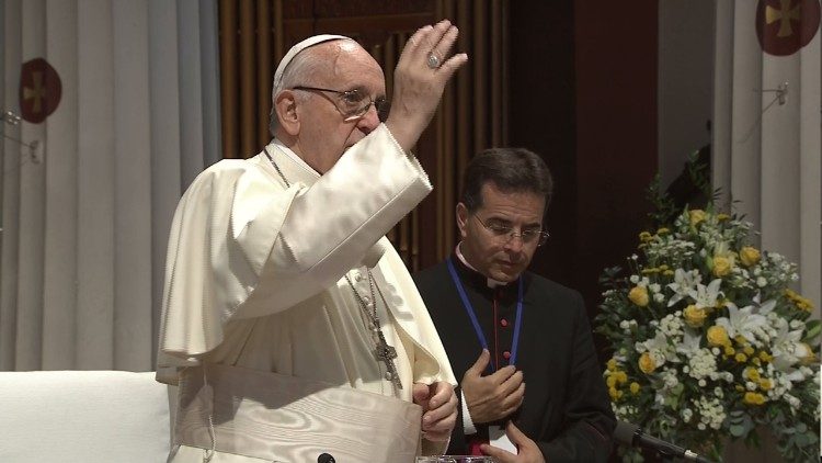 2018.08.25 Papa Francesco - Dublino - Visita alla Pro-Cattedrale 17.jpg