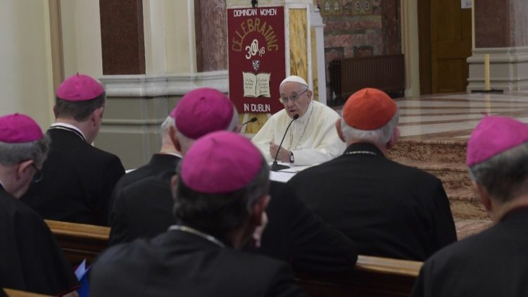 Påven Franciskus möte med Irlands biskopar vid sitt besök i landet 