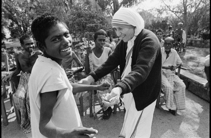 2018.08.29 Mother Teresa with differently abled persons