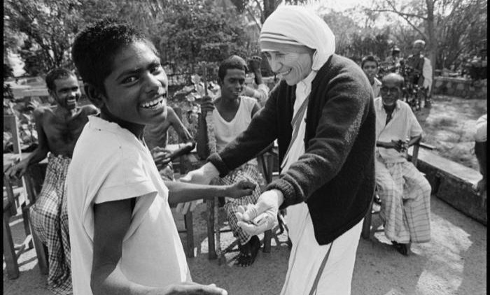 2018.08.29 Mother Teresa with differently abled persons