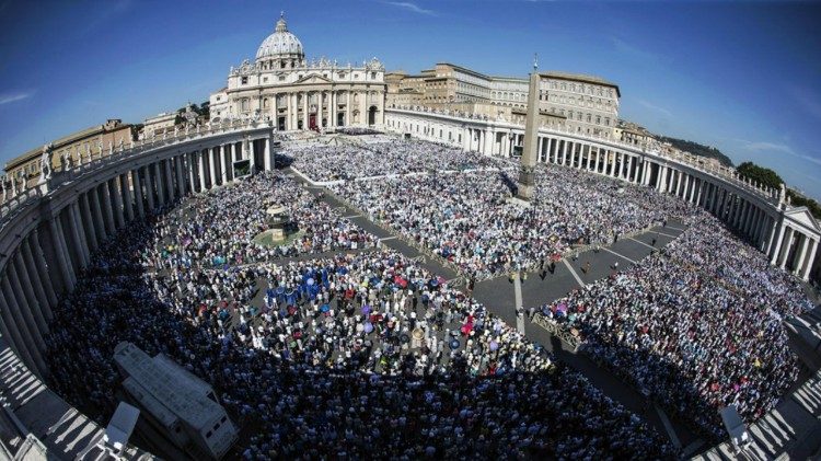 Canonization of Mother Teresa of Calcutta in the Vatican on September 4, 2016. 