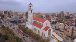 Cattedrale di Prishtina Kosovo 3.jpg