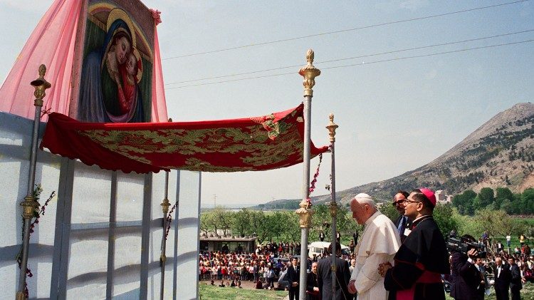  Papa Giovanni Paolo II Viaggio apostolico in Albania, 1993-04-25