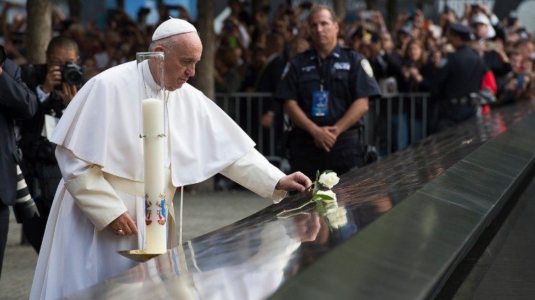 Papa Francesco al Memoriale dell'11 settembre