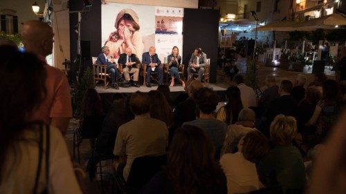Terrorismo, dialogo, pace: al via il festival Giornalisti del Mediterraneo 