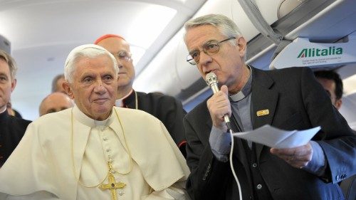 Hommage du père Lombardi à Benoît XVI, un homme de clarté et de profondeur