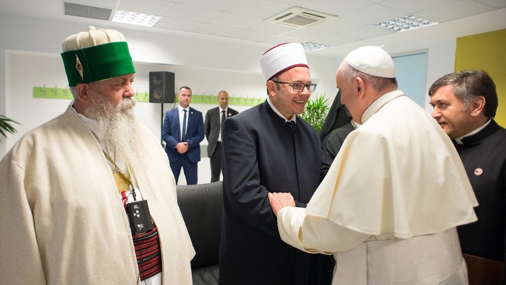 2018.09.21 Visita Papa Francesco Albania 21 settembre 2014