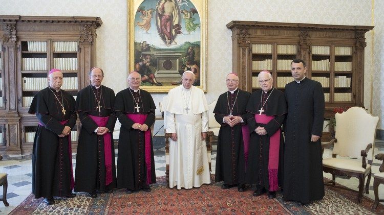 Papa Francesco riceve in visita ad limina i vescovi albanesi