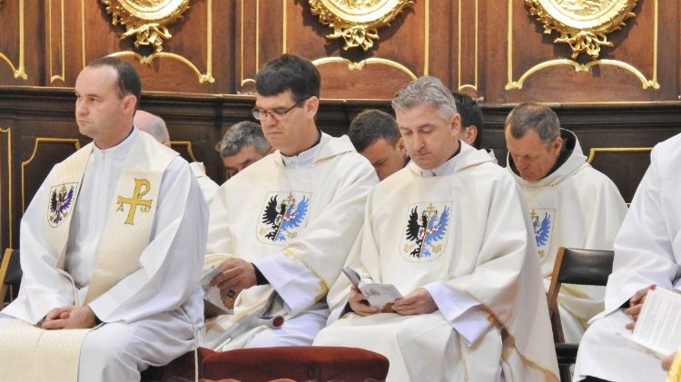 Mons Stanislav Zore ha presieduto la messa nella catedrale di Lubiana in occasione del incontro dei rettori dei santuari 4.jpg