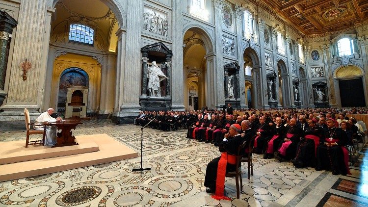 Papa Franjo sa sudionicima tečaja o braku i obitelji; bazilika svetoga Ivana Lateranskoga, 27. rujna 2018.