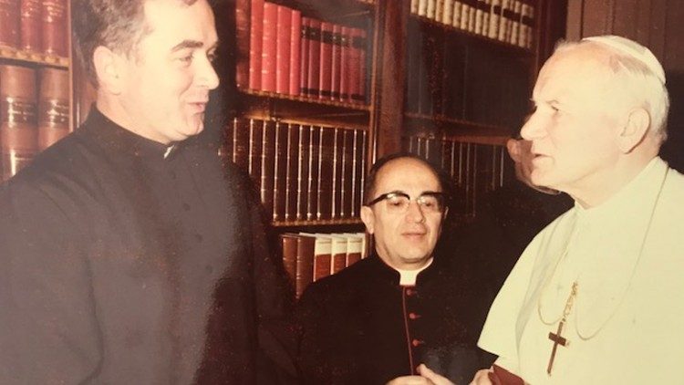 João Paulo II com Ioan Suciu
